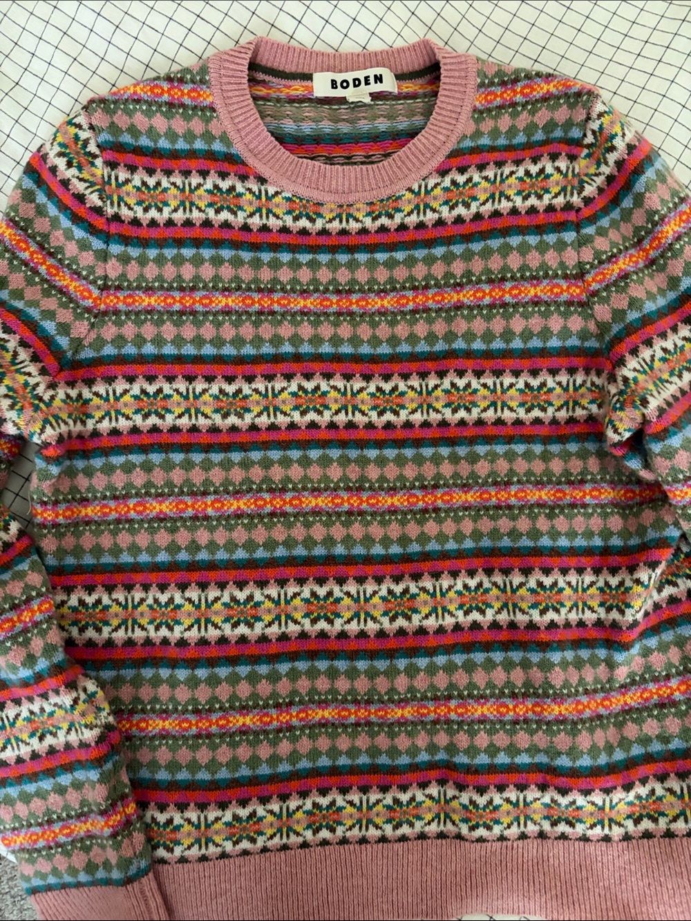 Boden women’s M Edie Pink Multi-Stripe Fair Isle Crewneck Sweater, like new